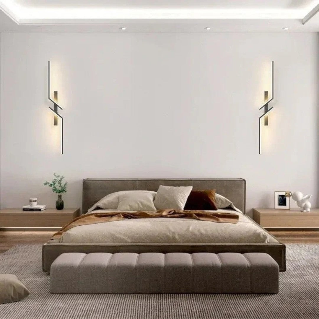 Eigentijdse Lineaire LED Wandlamp