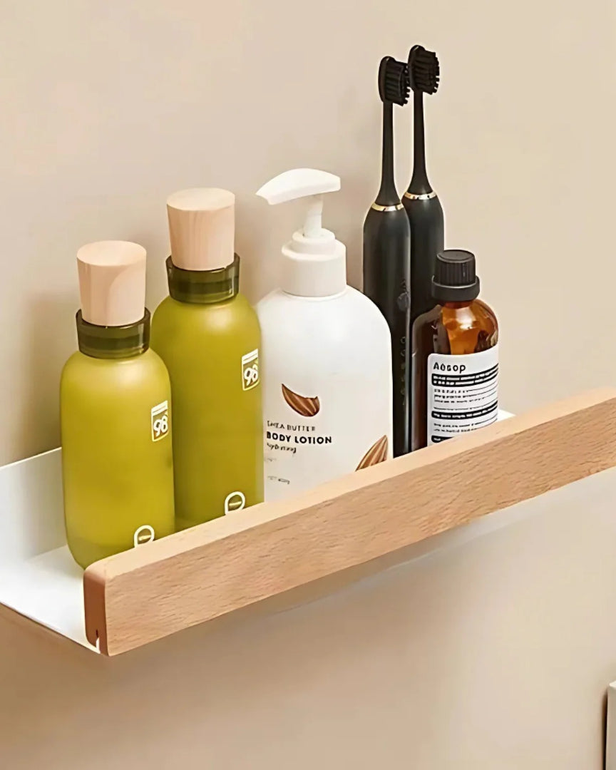 Minimalistische houten wandplank