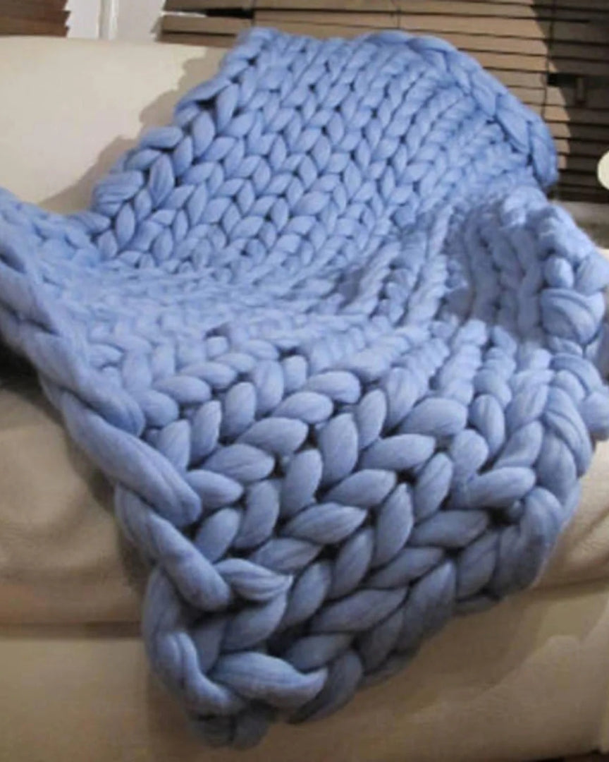 Chunky knit wollen deken