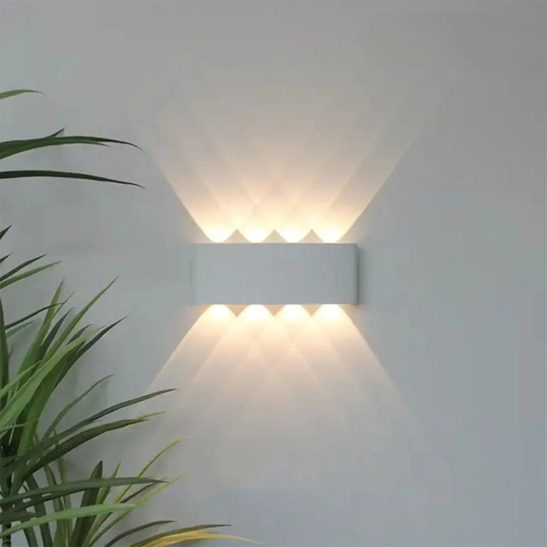 Minimalistische Metalen Wandlamp