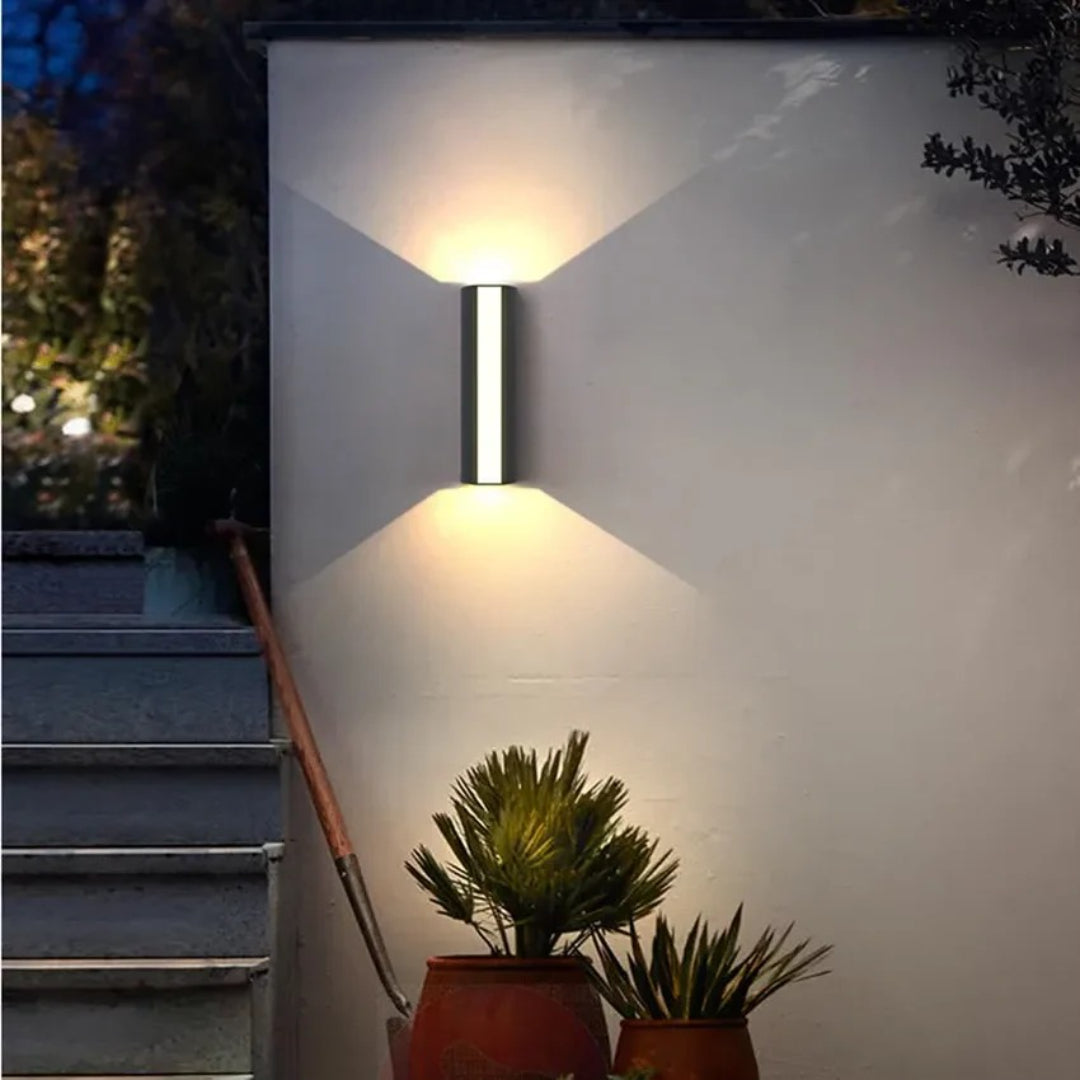 Minimalistische Buisvormige Buitenwandlamp