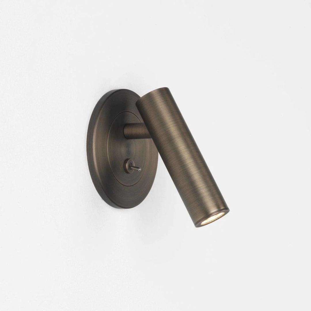 Verstelbare metalen leeslamp