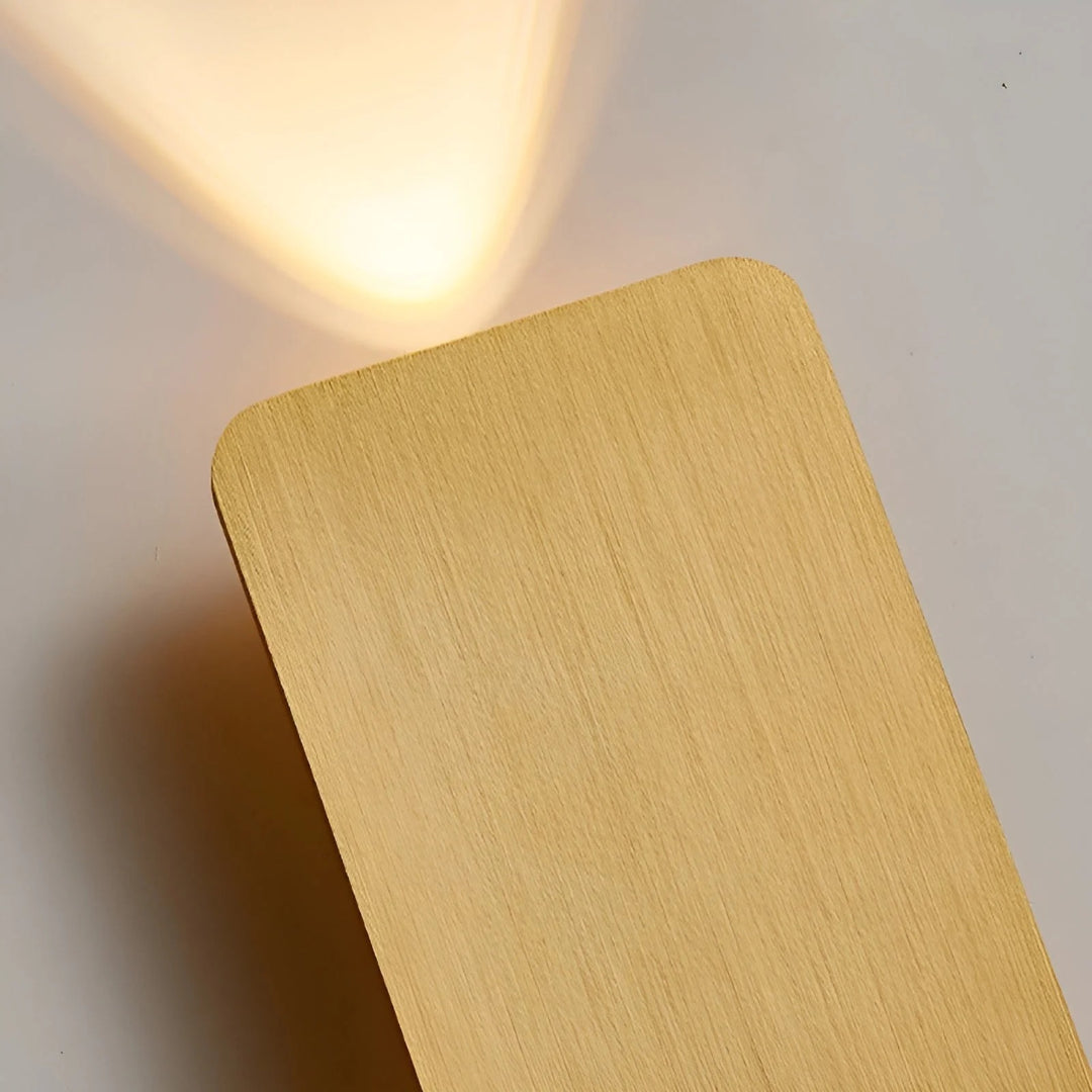 Moderne metalen wandlamp