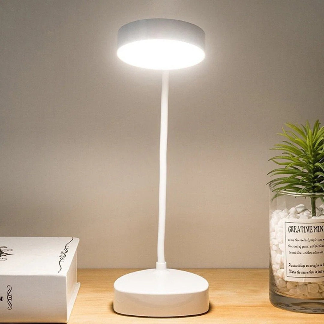 Minimalistische verstelbare LED tafellamp