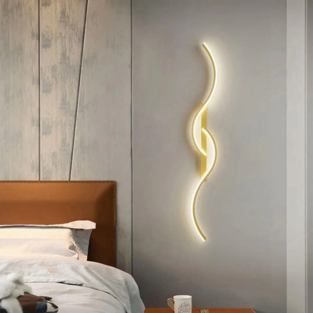 Hedendaagse gebogen LED-wandlamp