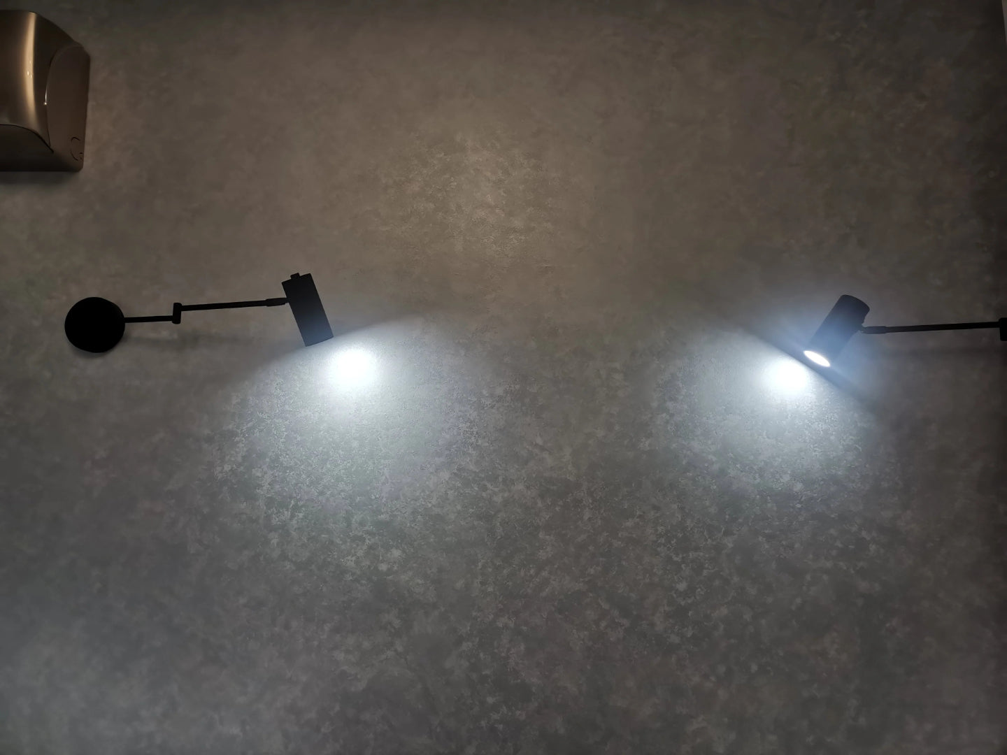 Industriële metalen wandlamp