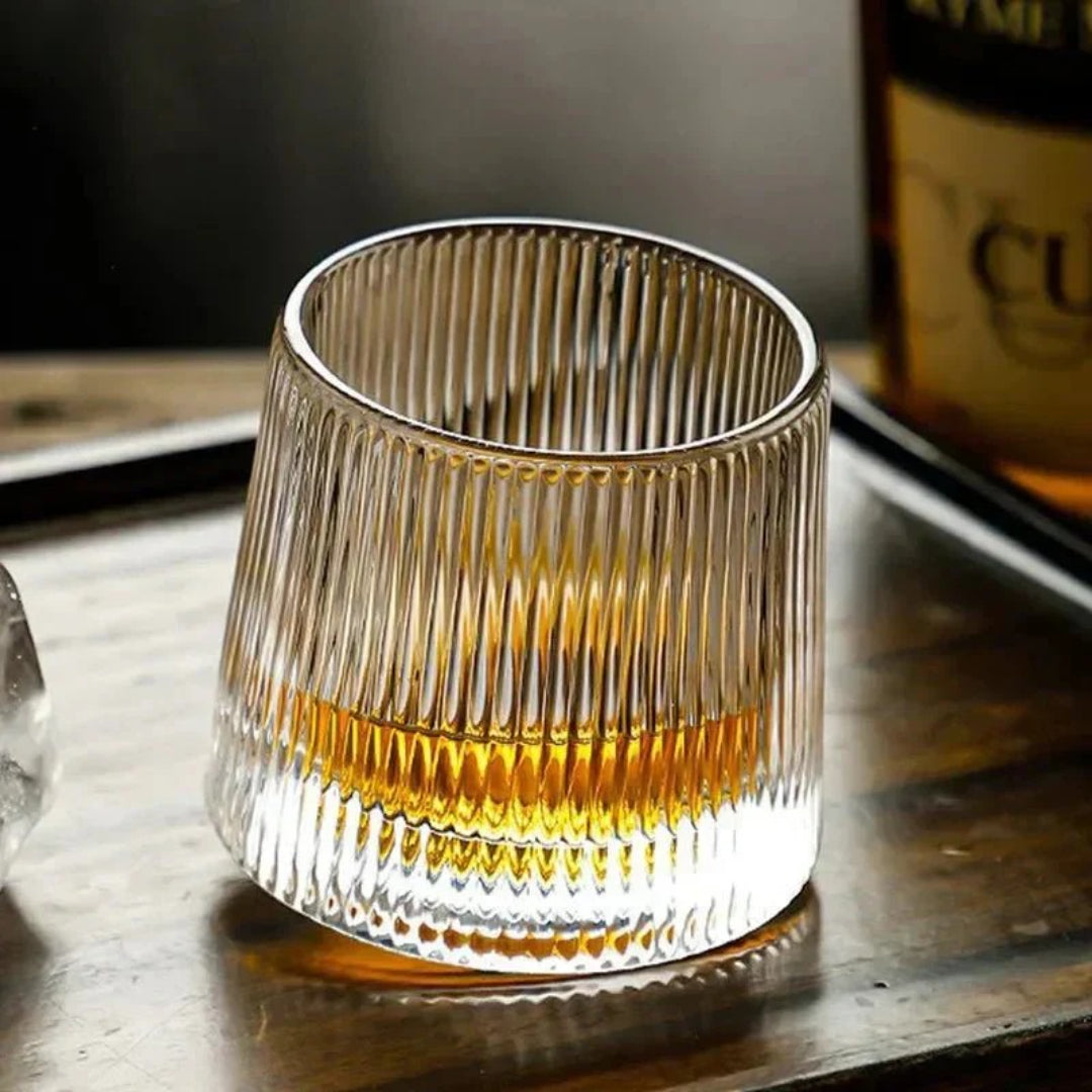 Getextureerde glazen whisky tumbler