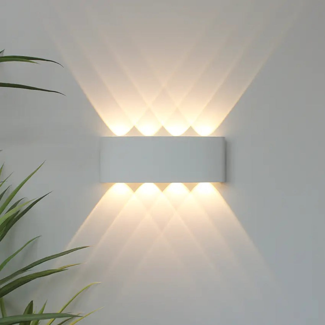 Minimalistische Metalen Wandlamp