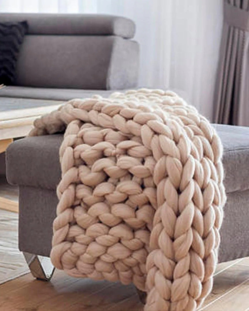 Chunky knit wollen deken