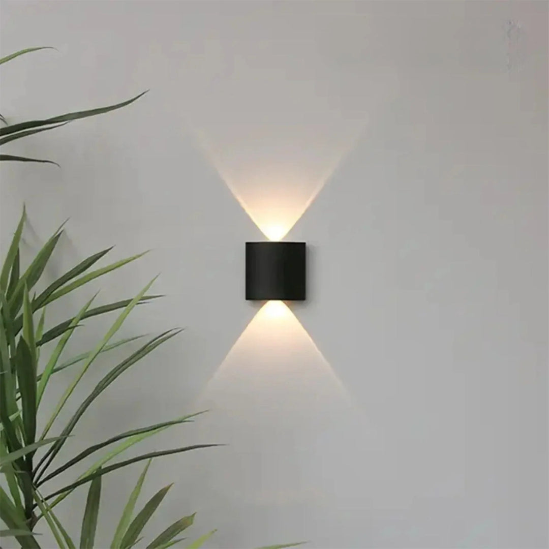Minimalistische Metalen Wandlamp