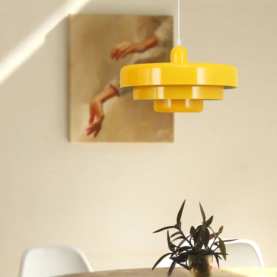 Gelaagde metalen hanglamp