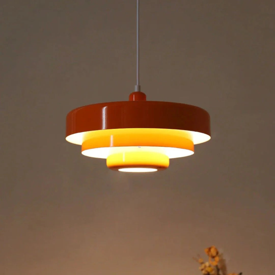 Gelaagde metalen hanglamp
