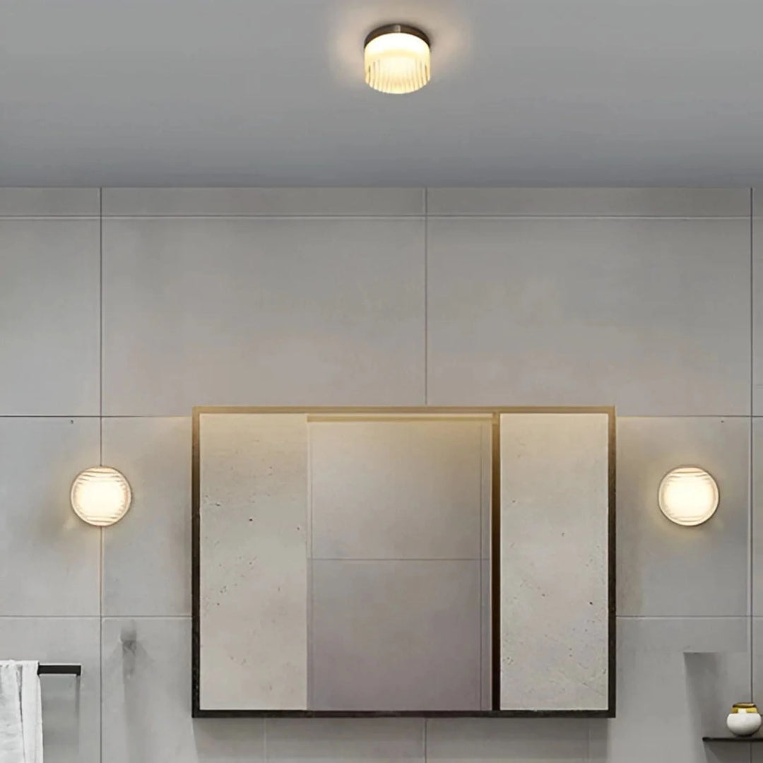 Moderne geribbelde glazen wandlamp
