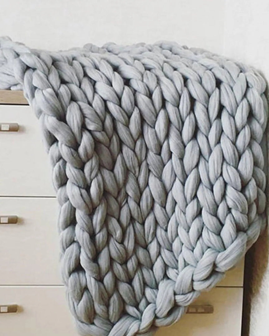 Chunky knit wollen deken