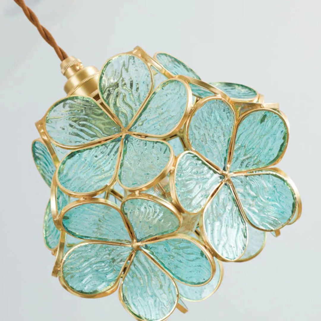 Decoratieve gouden glazen hanglamp
