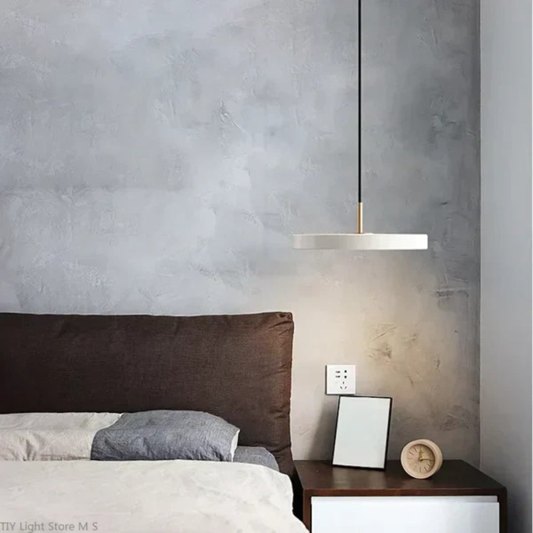 Scandinavische metalen hanglamp
