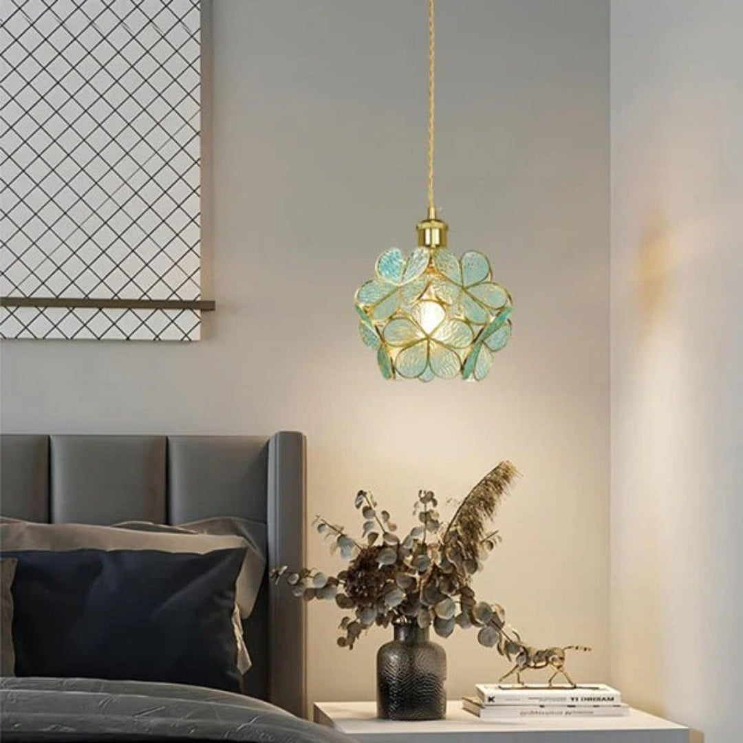 Decoratieve gouden glazen hanglamp