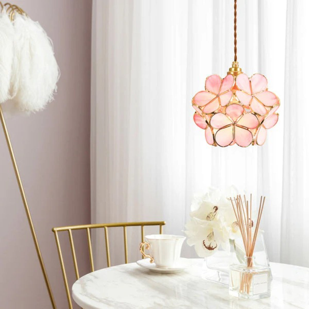 Decoratieve gouden glazen hanglamp
