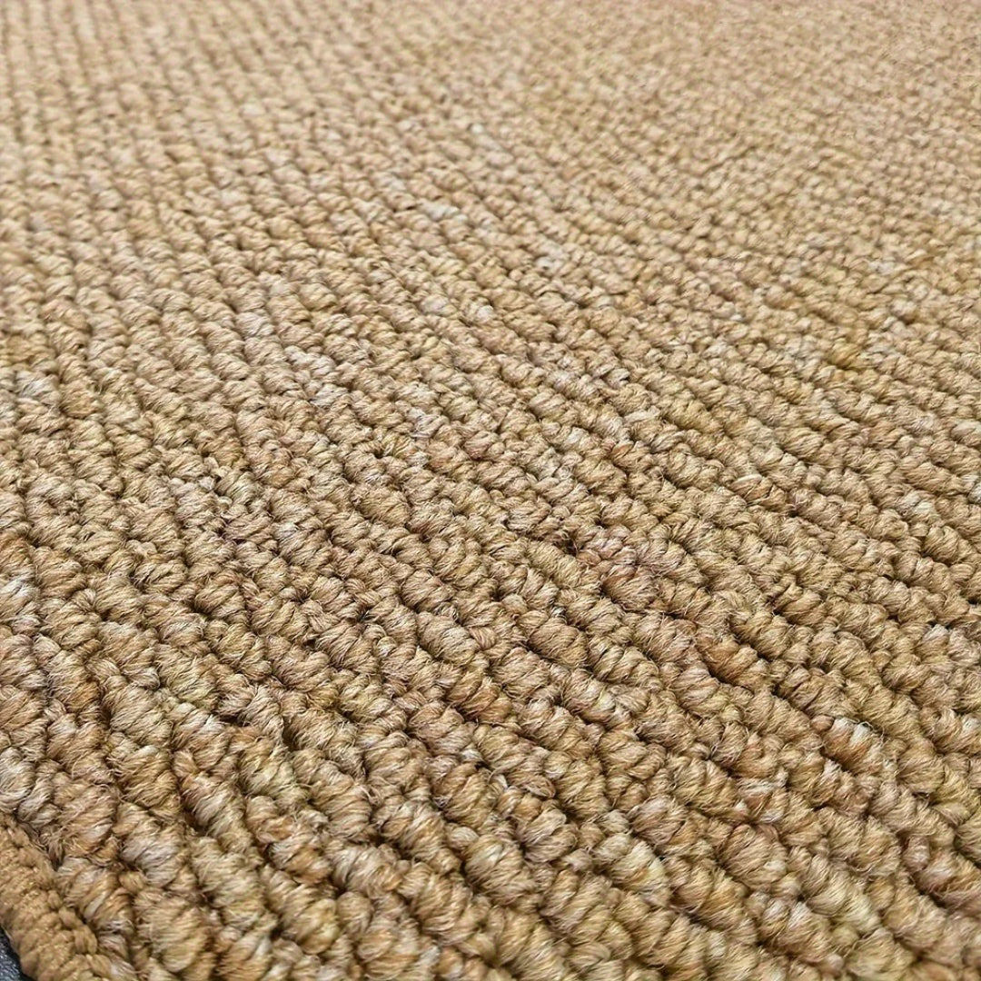 Minimalistische absorberende deurmat