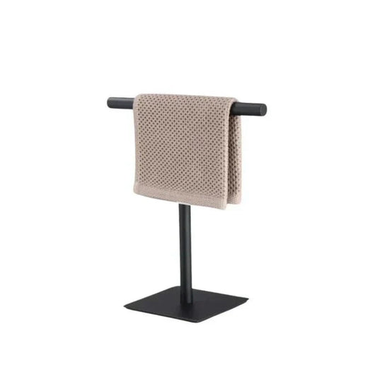 Minimalistisch vrijstaand handdoekrek